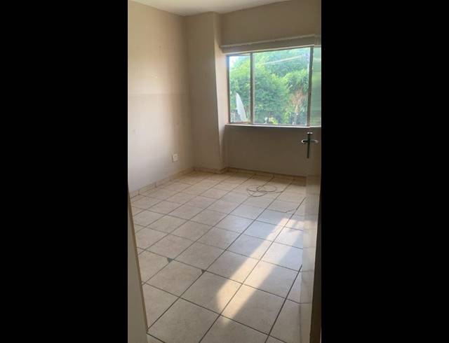 2 BEDROOM APARTMENT FOR SALE IN PRETORIA WEST